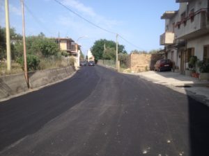 strada asfaltata